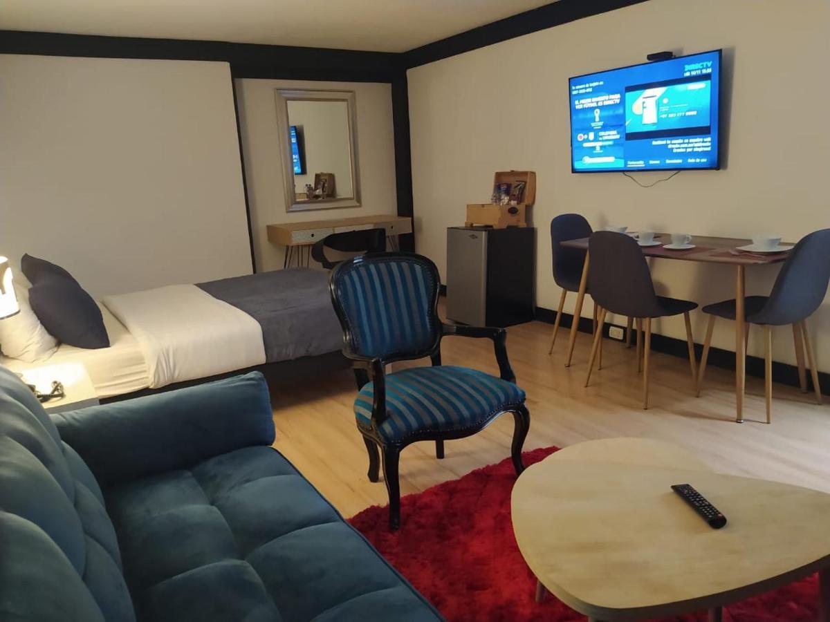 Hotel Boutique Casa Lozada Bogota Bagian luar foto