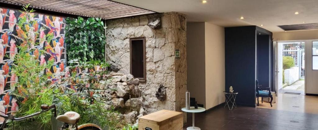 Hotel Boutique Casa Lozada Bogota Bagian luar foto